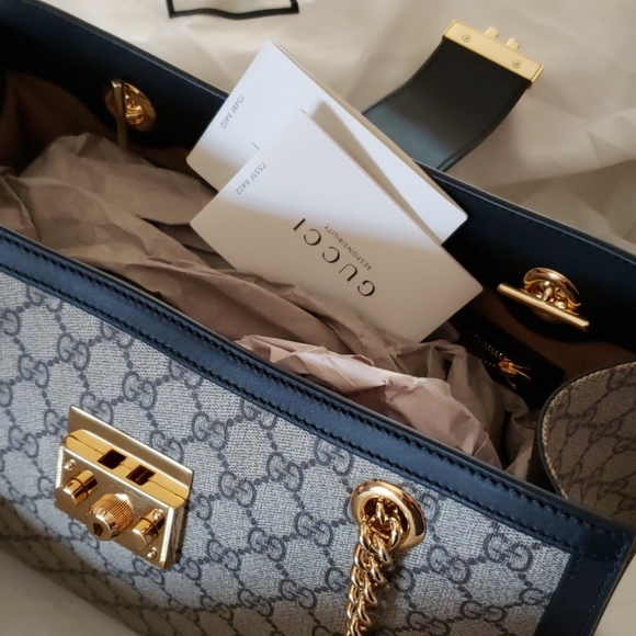 padlock medium gg shoulder bag